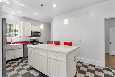 3246 Mlk Jr. Way, Oakland, CA 94609 - Photo 15