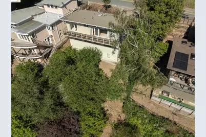 7279 Snake Rd, Oakland, CA 94611 - Photo 41
