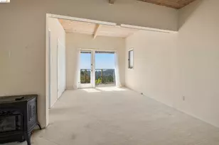 7279 Snake Rd, Oakland, CA 94611 - Photo 17