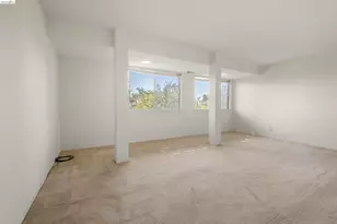 7279 Snake Rd, Oakland, CA 94611 - Photo 19