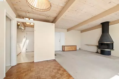 7279 Snake Rd, Oakland, CA 94611 - Photo 11