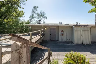 7279 Snake Rd, Oakland, CA 94611 - Photo 37