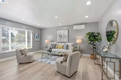 1839 Hill Ave, Hayward, CA 94541 - Photo 9