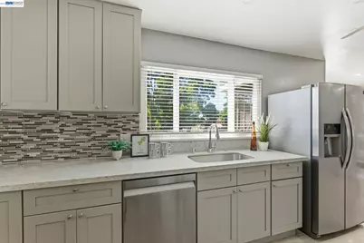 1839 Hill Ave, Hayward, CA 94541 - Photo 13