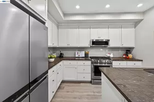 5425 Melissa Ln, Dublin, CA 94568 - Photo 29