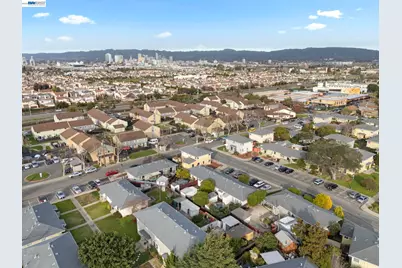 1815 Second Street, Alameda, CA 94501 - Photo 35