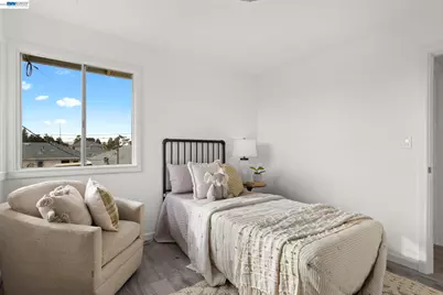 1815 Second Street, Alameda, CA 94501 - Photo 21
