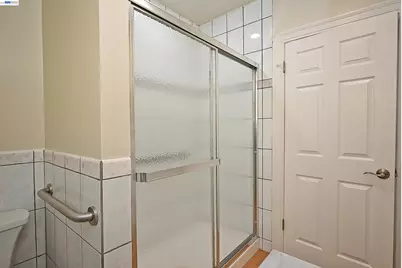 2732 Garden St, Oakland, CA 94601 - Photo 21