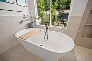 1020 Pebble Beach Dr, Clayton, CA 94517 - Photo 9