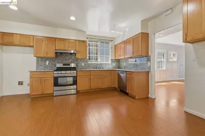 340 Foothill Blvd, Oakland, CA 94606 - Photo 19