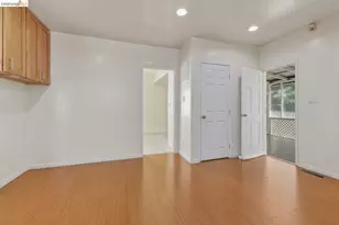 340 Foothill Blvd, Oakland, CA 94606 - Photo 21