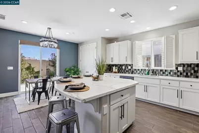 2565 Modena Dr, Pittsburg, CA 94565 - Photo 5