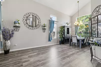 2627 Tejon St, Lodi, CA 95242 - Photo 9