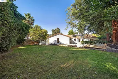 1170 Mardon Ct, Concord, CA 94521 - Photo 49