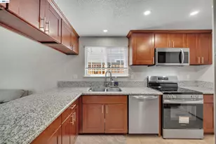 1820 Willow Creek Dr, Tracy, CA 95376 - Photo 5