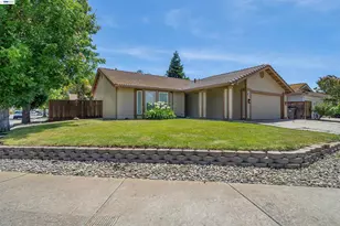 1820 Willow Creek Dr, Tracy, CA 95376 - Photo 25