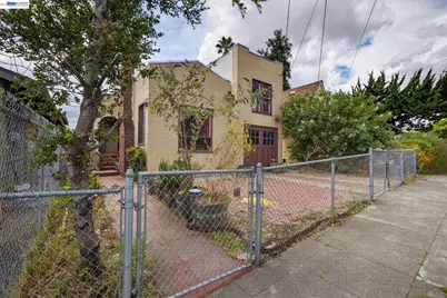 1227 33rd St, Oakland, CA 94610 - Photo 3