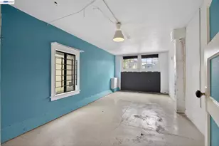 1227 33rd St, Oakland, CA 94610 - Photo 51