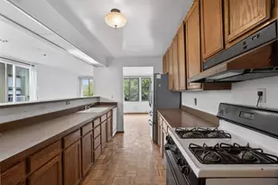 1227 33rd St, Oakland, CA 94610 - Photo 31