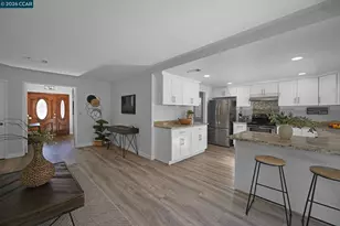 1284 Pinecrest Dr, Concord, CA 94521 - Photo 11