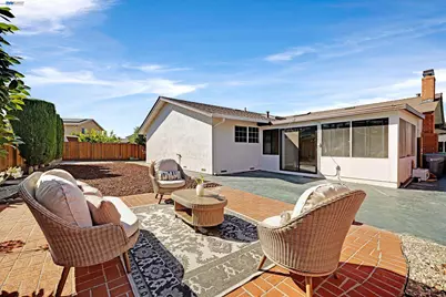 2444 Douglas St, Union City, CA 94587 - Photo 31