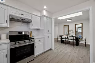 2444 Douglas St, Union City, CA 94587 - Photo 9