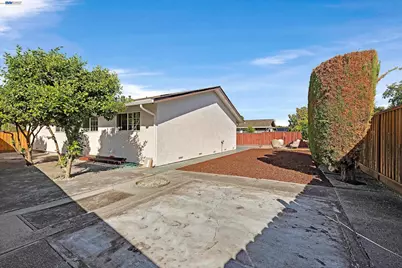 2444 Douglas St, Union City, CA 94587 - Photo 33