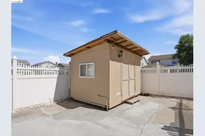 2413 Halyard Way, Discovery Bay, CA 94505 - Photo 45