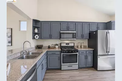 2413 Halyard Way, Discovery Bay, CA 94505 - Photo 7