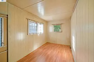 18 Galloway Dr, Concord, CA 94520 - Photo 15