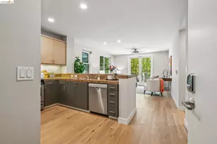 3090 Glascock St, Oakland, CA 94601 - Photo 9