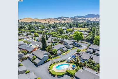 108 Summerwood Pl, Concord, CA 94518 - Photo 47