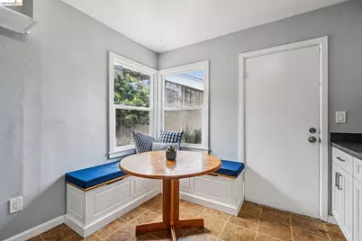 18 Bissell Ave #204, Richmond, CA 94801 - Photo 9