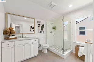 5869 Picardy Dr, Oakland, CA 94605 - Photo 35