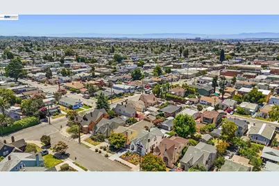 5869 Picardy Dr, Oakland, CA 94605 - Photo 51