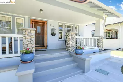 325 2nd St, Rio Vista, CA 94571 - Photo 7
