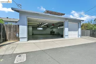 325 2nd St, Rio Vista, CA 94571 - Photo 27