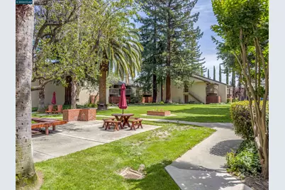 2738 Oak Rd #161, Walnut Creek, CA 94597 - Photo 21
