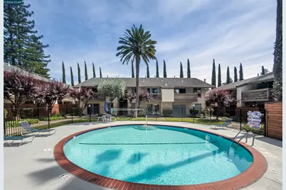 2738 Oak Rd #161, Walnut Creek, CA 94597 - Photo 19
