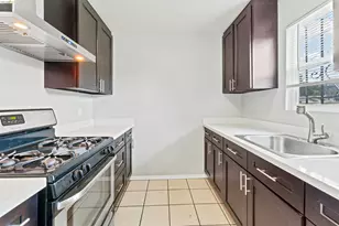 2256 83rd Ave, Oakland, CA 94605 - Photo 5