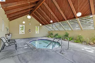 29354 Middleborough, Hayward, CA 94544 - Photo 27