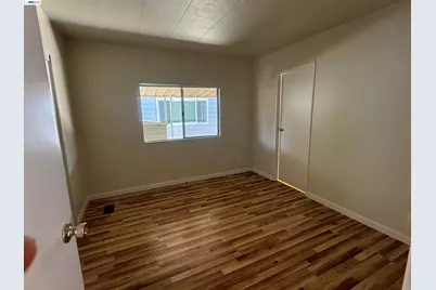29354 Middleborough, Hayward, CA 94544 - Photo 21