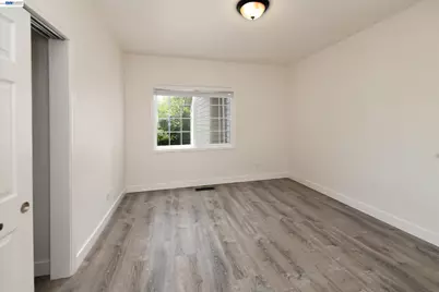 534 Adams St, Albany, CA 94706 - Photo 13