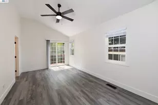 534 Adams St, Albany, CA 94706 - Photo 15