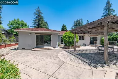 106 Mandala Ct, Walnut Creek, CA 94596 - Photo 27