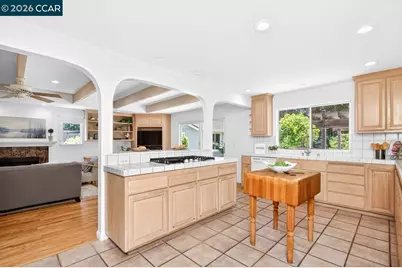 106 Mandala Ct, Walnut Creek, CA 94596 - Photo 5