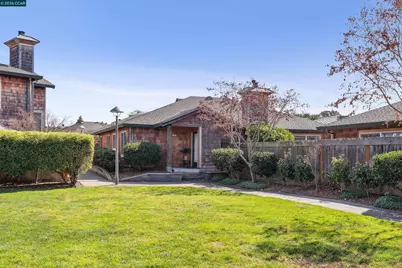 405 Centre Court, Alameda, CA 94502 - Photo 5