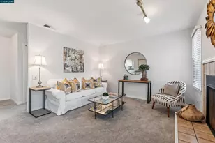 405 Centre Ct, Alameda, CA 94502 - Photo 9