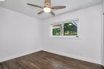 2124 Ahneita Dr, Pleasant Hill, CA 94523 - Photo 15