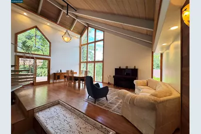 163 El Toyonal, Orinda, CA 94563 - Photo 3